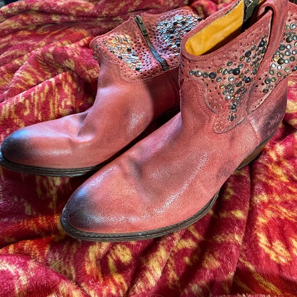 Frye Shoes Frye Womens Size 8 Boots Poshmark